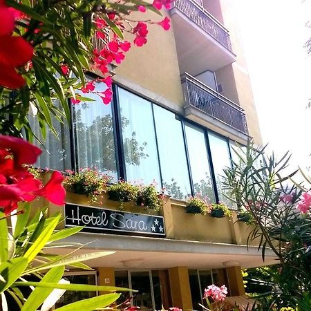 Hotel Sara*** Cesenatico Kültér fotó