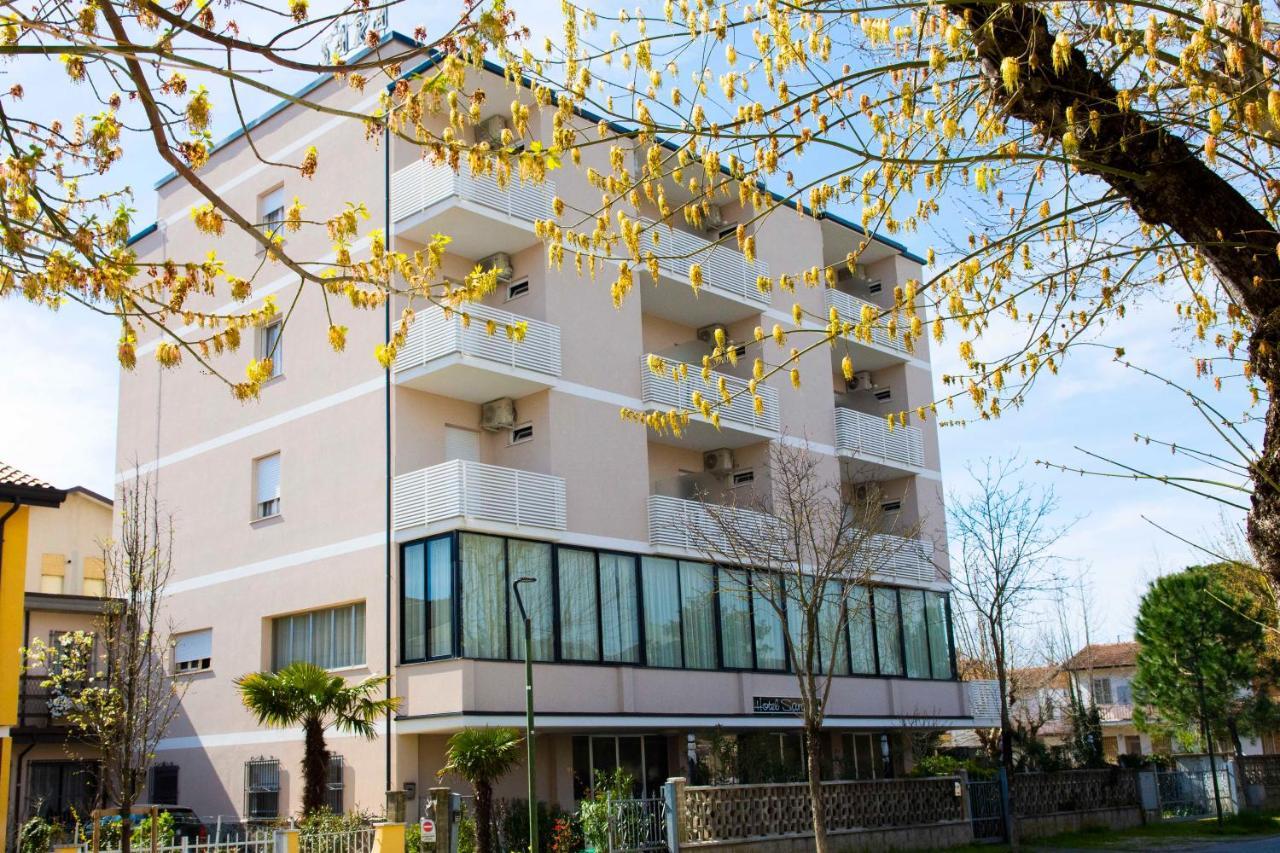 Hotel Sara*** Cesenatico Kültér fotó