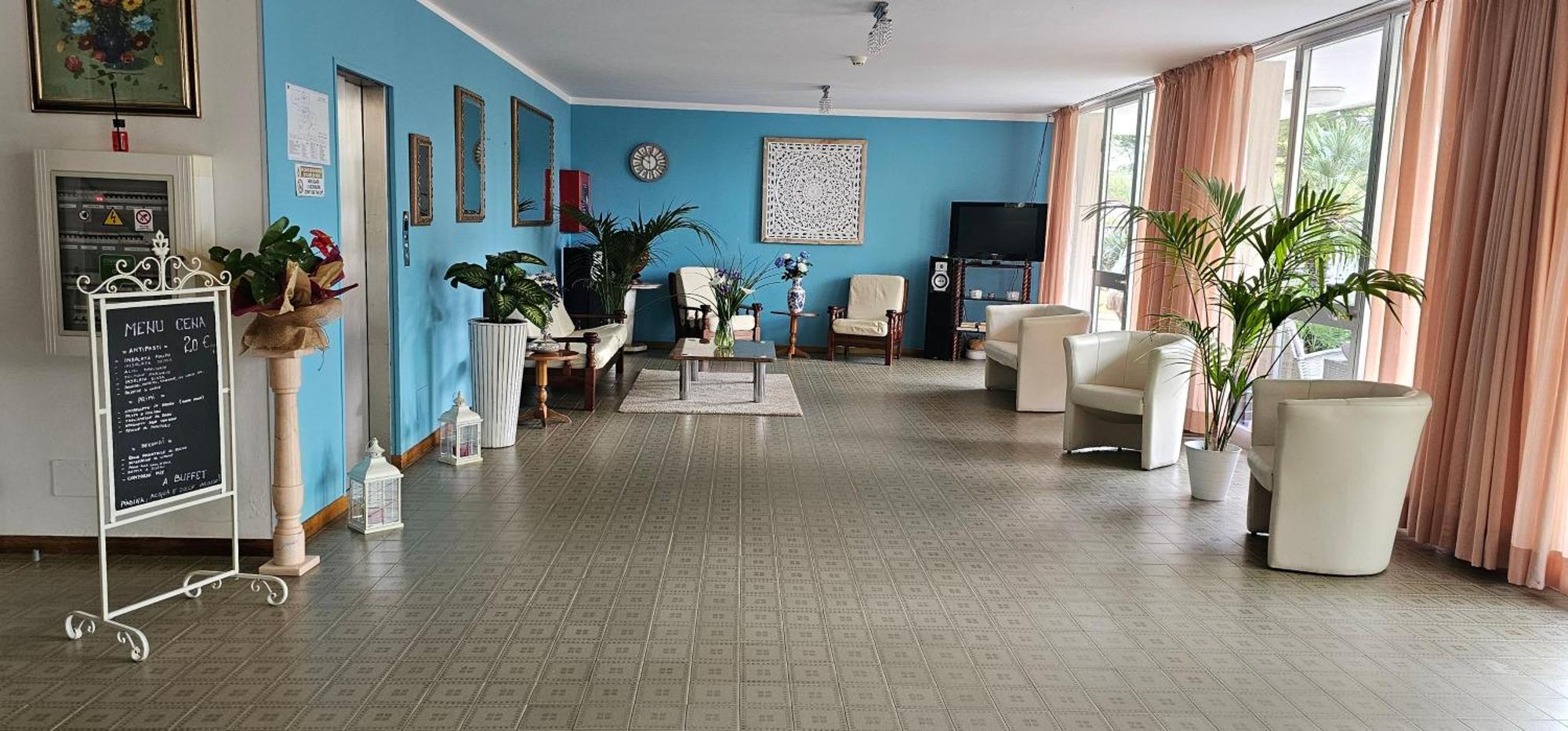 Hotel Sara*** Cesenatico Kültér fotó